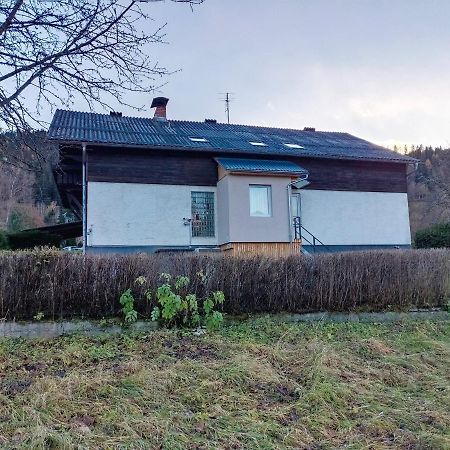 Mueller Apartment Мурау Экстерьер фото